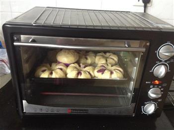 酸奶紫薯花朵面包的做法步骤10