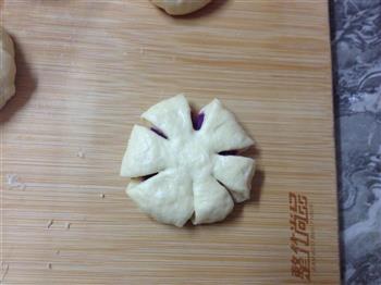 酸奶紫薯花朵面包的做法步骤8