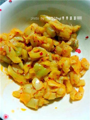 饭扫光-萝卜干炒四季豆的做法步骤3