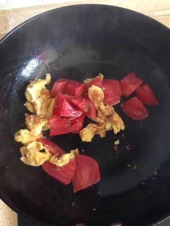 家常西红柿鸡蛋炒面的做法步骤7