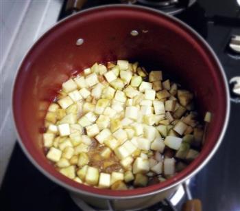 砂锅红烧肉茄子炖土豆的做法步骤3