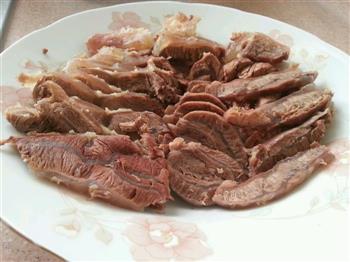 白切牛肉的做法步骤5