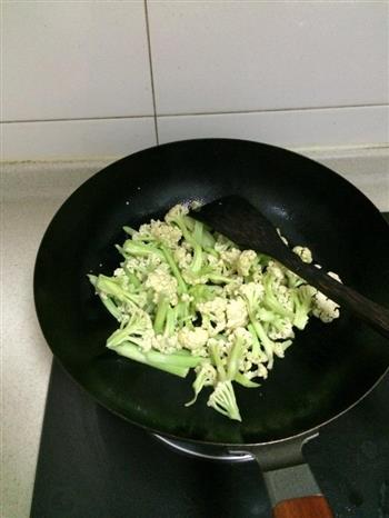 干煸花菜的做法步骤1