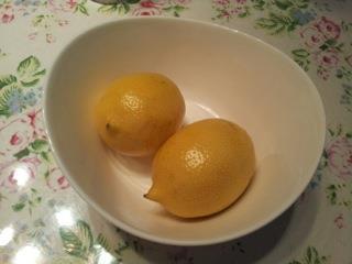 酸酸甜甜蜜渍柠檬的做法步骤1