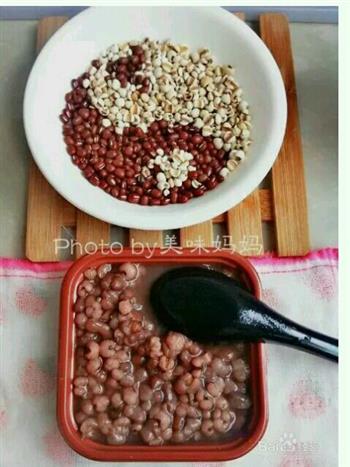 红豆薏米粥的做法步骤7