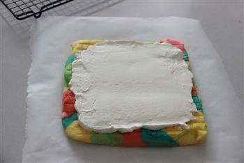 让人心情愉悦的彩虹蛋糕卷的做法图解17