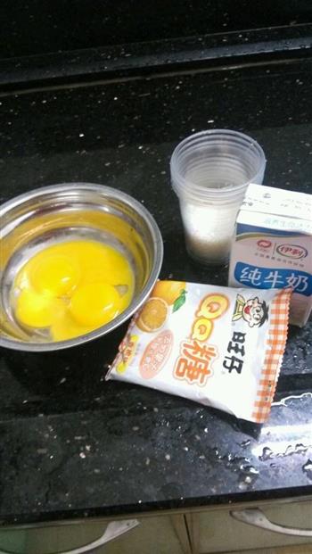 双皮奶鸡蛋牛奶布丁的做法步骤1