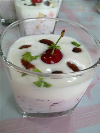 蓝莓水果酸奶的做法步骤7