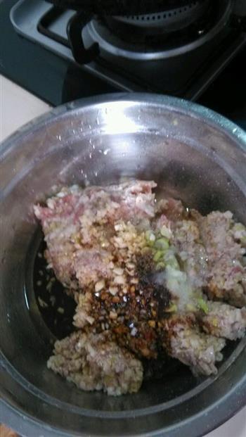 猪肉大白菜水饺的做法步骤4