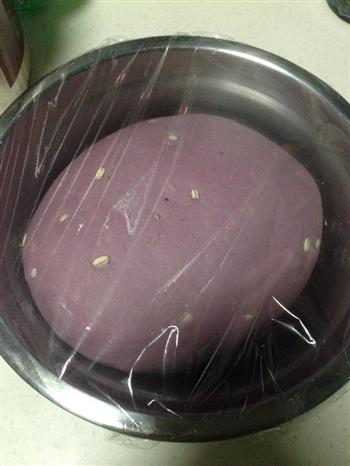 酒酿紫薯馒头的做法步骤2