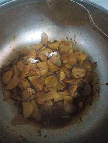 重口味红烧土豆片的做法步骤4
