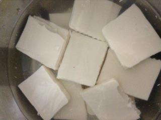 香煎豆腐的做法步骤1