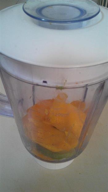 芳香醇厚-酪梨芒果奶昔的做法步骤4