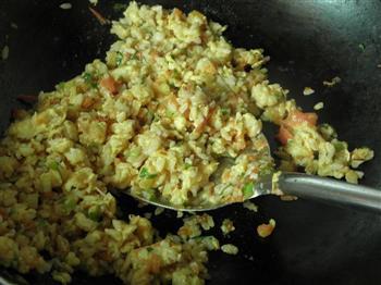 西红柿鸡蛋炒饭的做法步骤12