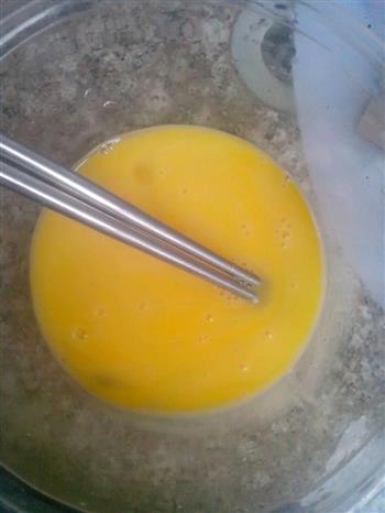 菜脯煎蛋的做法步骤2