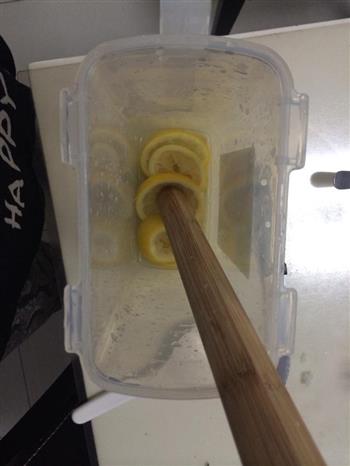 柠檬薄荷冰饮的做法图解2