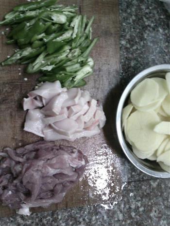 土豆炒肉的做法步骤2