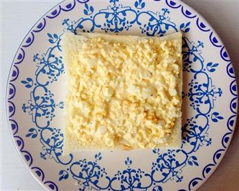 早餐系列—鸡蛋三明治的做法步骤5