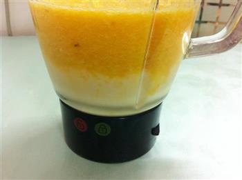 鲜橙奶昔的做法图解5