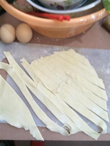 西红柿鸡蛋面片的做法步骤4