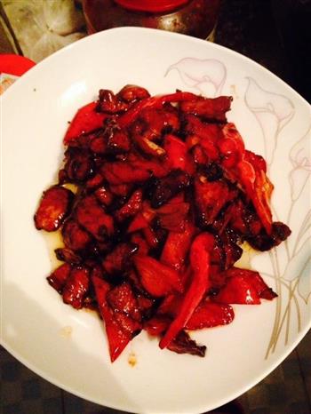 红辣椒炒肉的做法步骤1