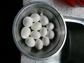 最简单的卤鸡爪卤蛋做法的做法步骤2