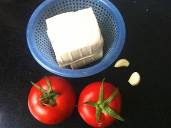 番茄烧豆腐的做法步骤1