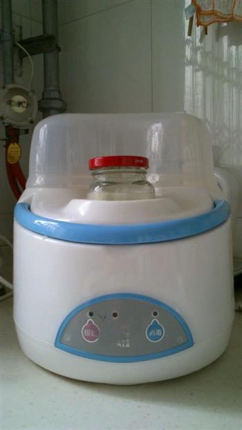 宝宝辅食 —暖奶器自制酸奶的做法图解1