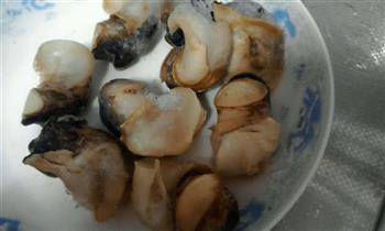 蒜炒海螺肉片的做法步骤1