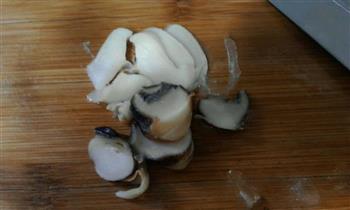 蒜炒海螺肉片的做法步骤2
