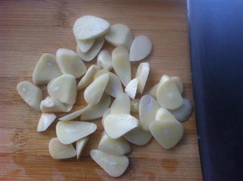 蒜片荷兰豆的做法图解2