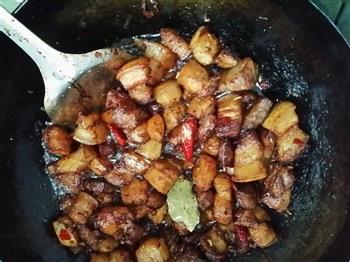 香菇红烧肉的做法步骤4