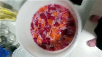 消食瘦身-木瓜红心火龙果混合酵素的做法图解2