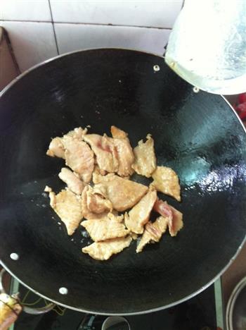 芹菜木耳炒肉的做法步骤7