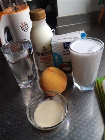 黄桃椰奶冻糕的做法步骤1