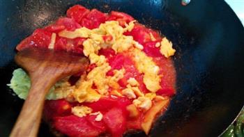 西红柿炒鸡蛋-懒人快手美味菜的做法步骤8