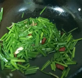 香干韭菜苔炒肉末的做法图解9
