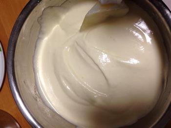 超简单超完美奶油蛋糕卷的做法步骤11