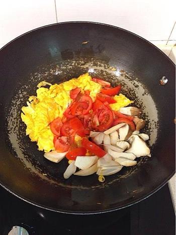 番茄杏鲍菇面蛋饭的做法步骤3