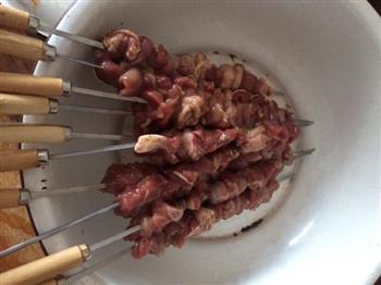 烧烤羊肉串的做法步骤2