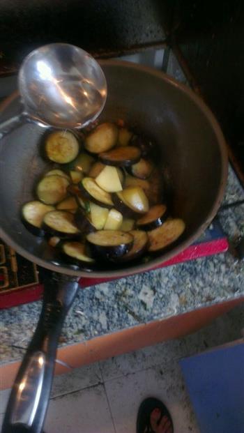 土豆烧茄子的做法步骤4