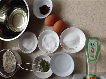 小容量烤箱制作可可/抹茶蛋糕卷的做法步骤1
