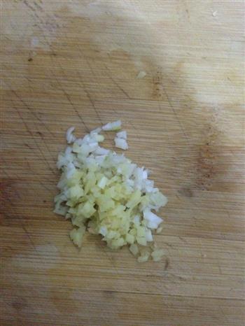 尖椒土豆丁—下饭菜的做法步骤1