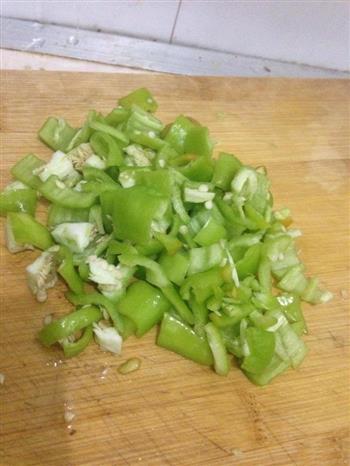 尖椒土豆丁—下饭菜的做法步骤3