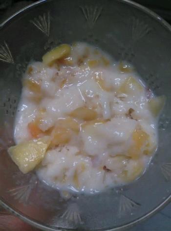 芒果牛奶油桃冰-可以当棒吃哦的做法步骤5