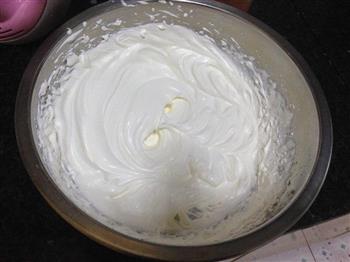 迷恋那抹甜蜜-奶油蛋糕卷的做法步骤12