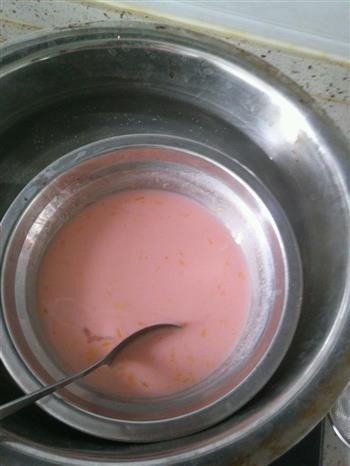 粉红鸡蛋布丁的做法步骤4