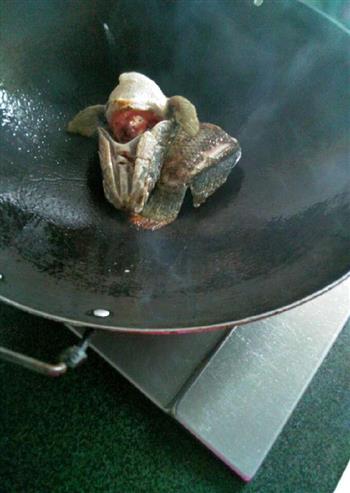 葛根白眉豆煲黑鱼汤的做法步骤2