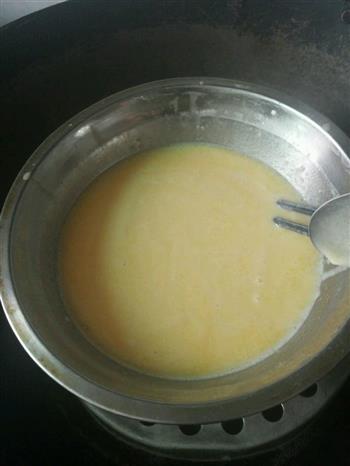 奶香浓郁的奶黄包的做法图解4
