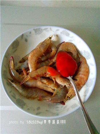 微波番茄虾的做法步骤5